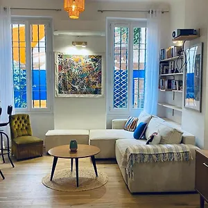 Liberte Et Elegance Au Coeur De Marseille