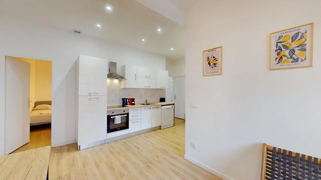 Apartment T3 Spacieux - Proche Gare - Entierement Renove Marseille